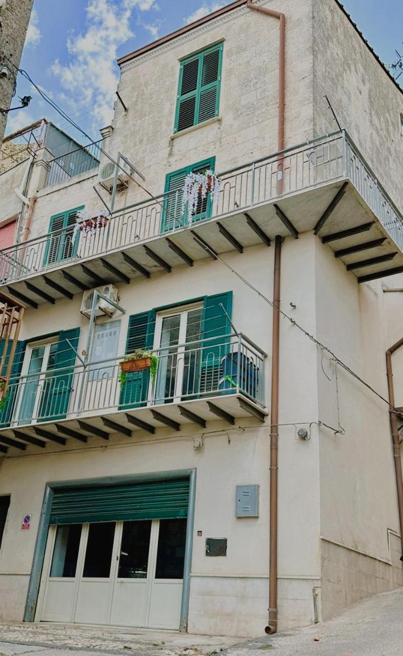 Mussomeli'S Beautiful House Apartment Екстериор снимка